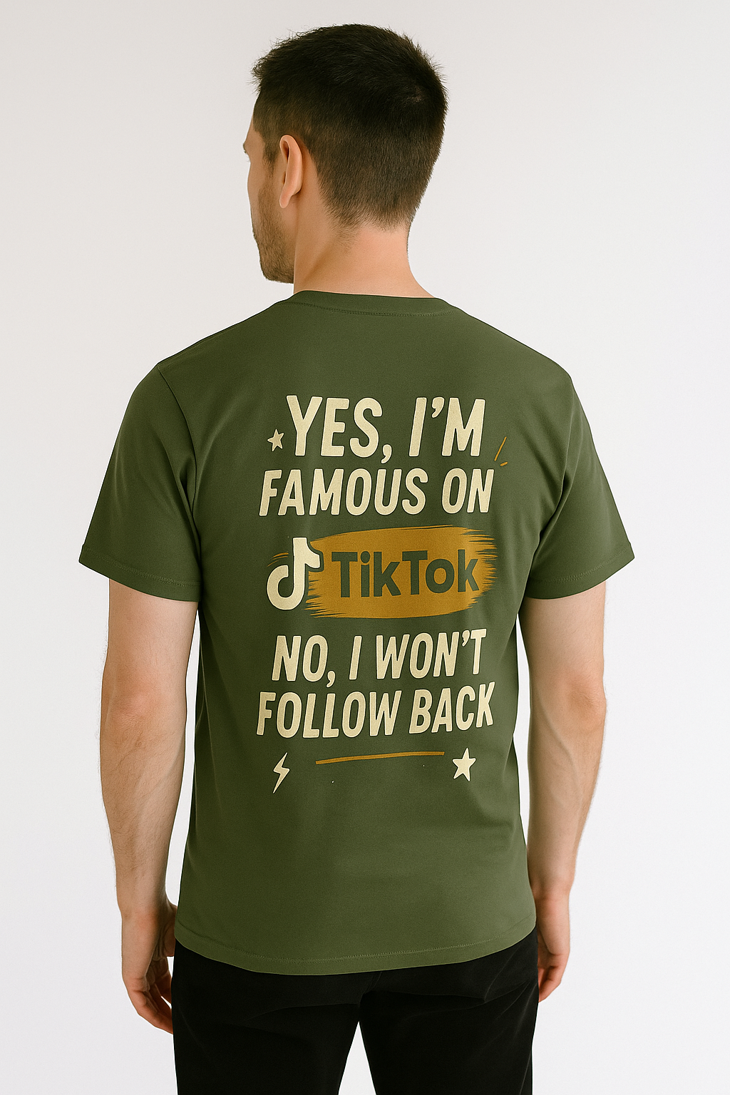 Yes, I’m Famous on TikTok – T-shirt